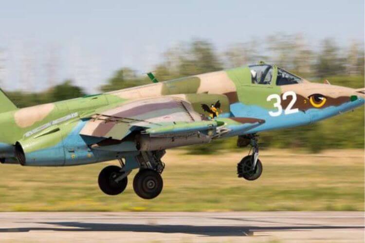 The Belarusian Defense Ministry is planning to repair eight Su-25 attack aircraft in 2023