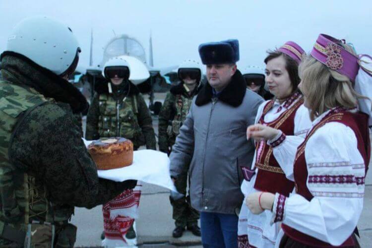 What is the situation with the “new shift” of the Russian military in Belarus?