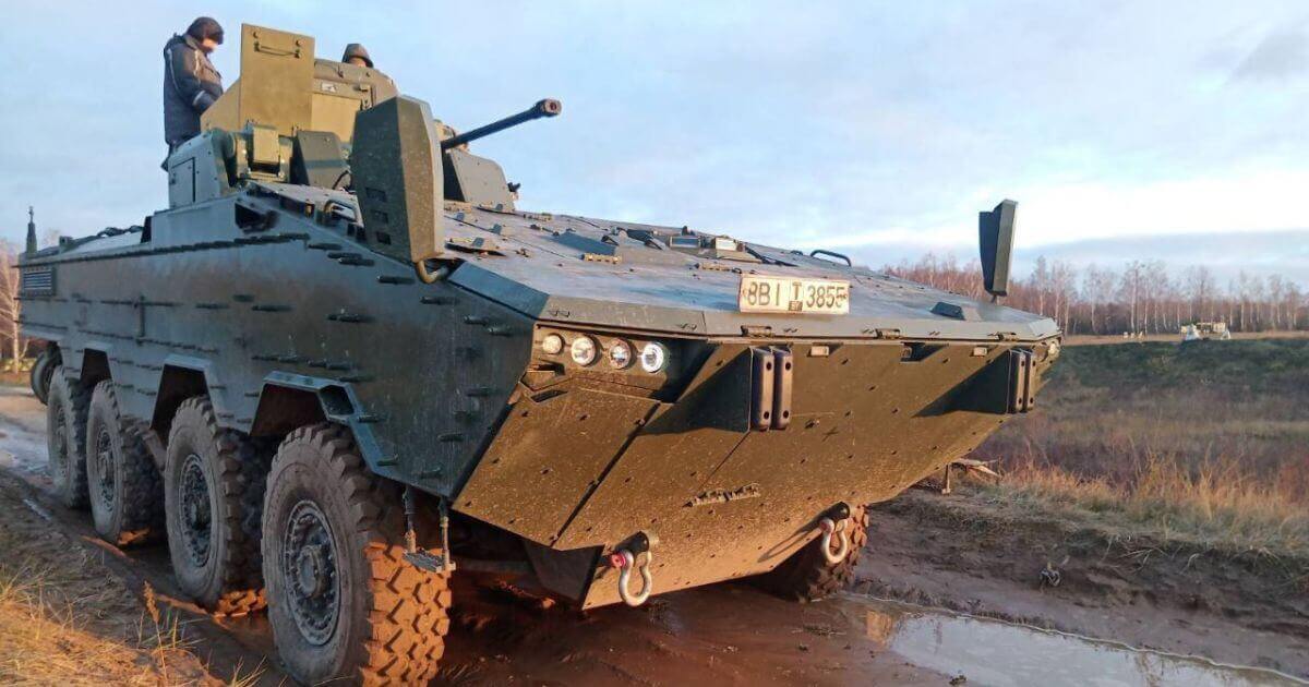 新世紀合金 APC 1/72 Armored Personnel Carrier Kurganets-25 Armored Personnel Carrier APC 1/72 Scale