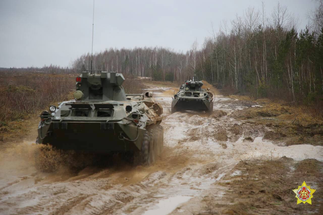 Rotation of the Russian military contingent, construction of infrastructure for the Southern Operational Command, and combat readiness inspection of a tank battalion: review of the main military events in Belarus in December