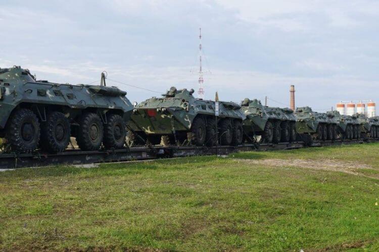 Reserve equipment of the Belarusian Armed Forces is being moved under canopies. Is something going on?